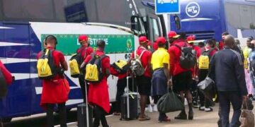 Football : Retour au pays de 3 joueurs locaux du Syli, Col. Mamadi Doumbouya déplore et instruit le ministre de tutelle… (Conseil des ministres)