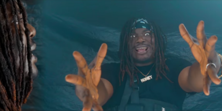 “Palais” : Singleton relève le défi lancé aux rappeurs drilleurs (Démo vidéo)