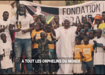 Grand P complice avec T. J. Fakoly sur un projet, rendant hommage aux personnes vulnérables (Clip vidéo)