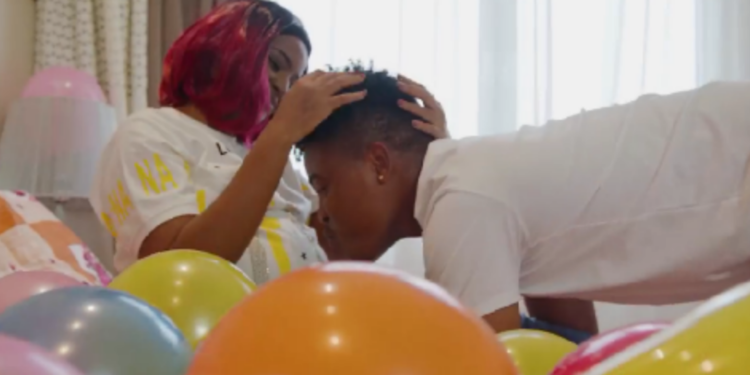 “Issana Mindé” : Alifa s’illustre en défenseur des femmes décédant en couches (Clip vidéo)