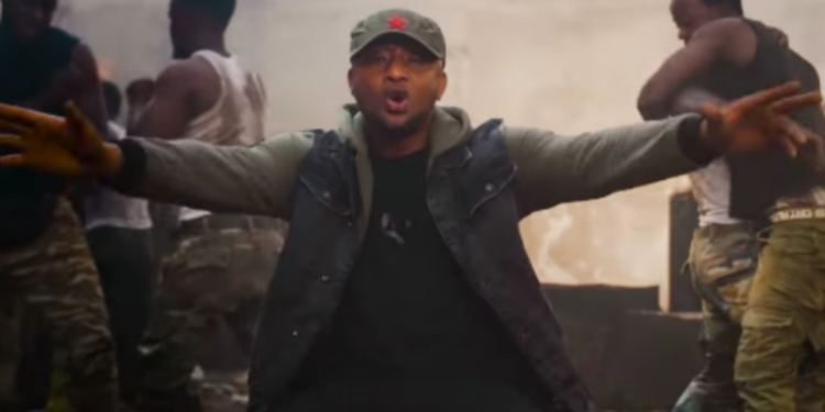 Djanii Alfa affiche le mea-culpa du peuple Africain dans “C’Nous”, son nouveau clip vidéo !