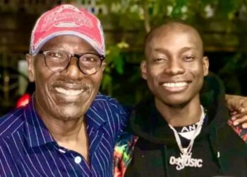 Musique : Alpha Blondy invite Sidiki sur “Layiri”, extrait de son double album (Audio)