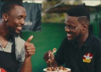 Clip “Statut visé” – Serge Beynaud & l’humoriste, Kebaro s’ambiancent à fond sur son nouveau hit !