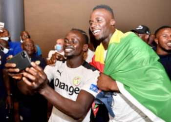 CAF Awards 2022 : sans surprise, Sadio Mané remporte encore  le “Ballon d’or africain” !