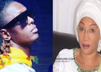 “Bataclan” : Lil Saacko sur scène fait danser Halimatou Dalein Diallo (Vidéo)