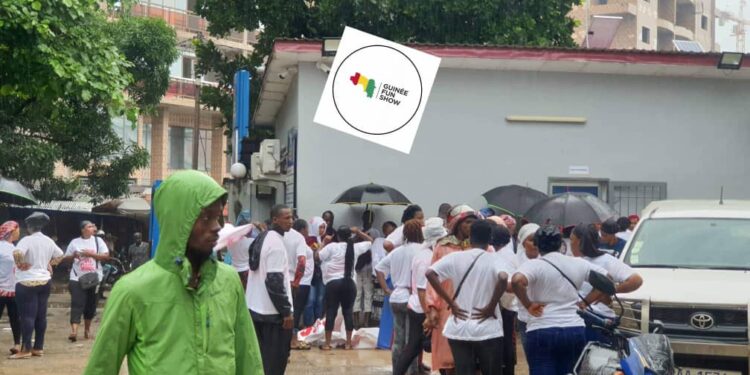 Conakry : des travailleurs de Guinée Games protestent contre la déconnexion de toutes leurs machines !