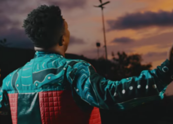 “Allah Nické” : Soul Bang’s se montre très reconnaissant envers Dieu dans son nouveau clip !