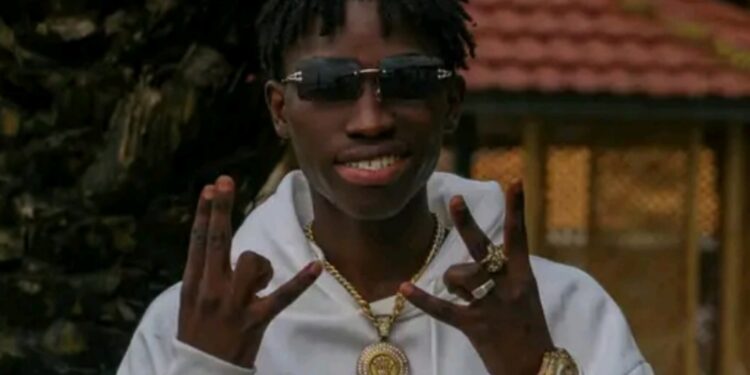 SMS dans la peau de “Mohamed”, s’apprête à livrer le 1er extrait de son nouvel opus en…