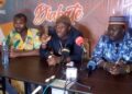 [Direct] – Conférence de presse : Issa Diabaté prêt pour la dédicace de son nouvel album “Arrivé payer”