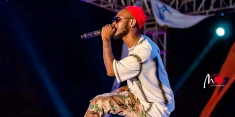 Particularité de l’opus “Tout ça là” : Wandjan Dimedi dixit, “… rapporter un peu de nouveautés dans le milieu urbain”