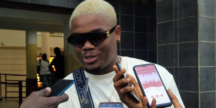 Dès son arrivée à Conakry, l’artiste ivoirien Ovie Kan nous confie : « c’est vraiment un plaisir de… »