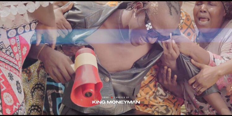 Reculer : King détruit reçoit des soutiens