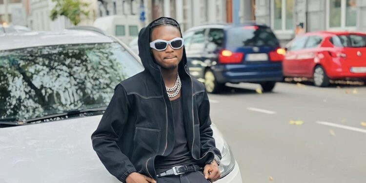 Koury Simple annonce sa tournée européenne après la sortie de son nouveau titre “DÉCEPTION”