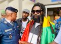 Takana Zion : Le Reggaeman Guinéen Accueilli Triomphalement à Conakry après sa Participation aux Nuits d’Afrique